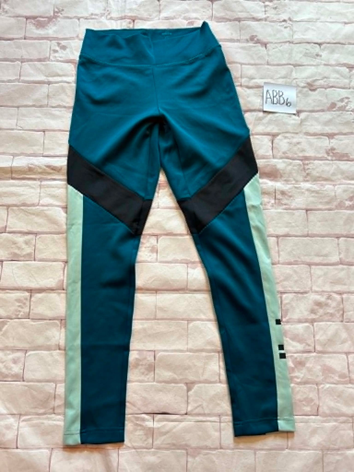Ladies Bottoms Size XS