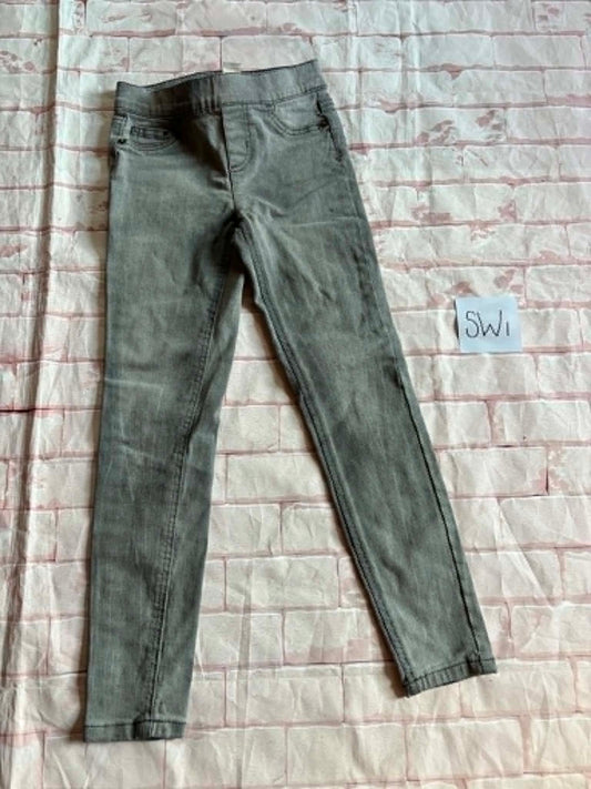Bottoms Size 8 Slim