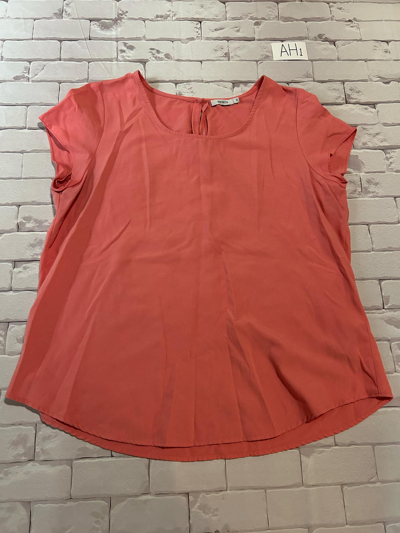 Ladies Tops Size 16