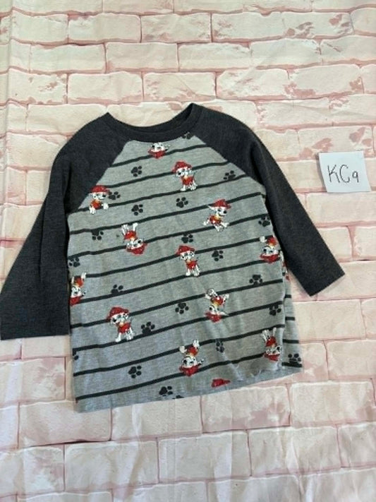 Tops Size 5 Small Spot