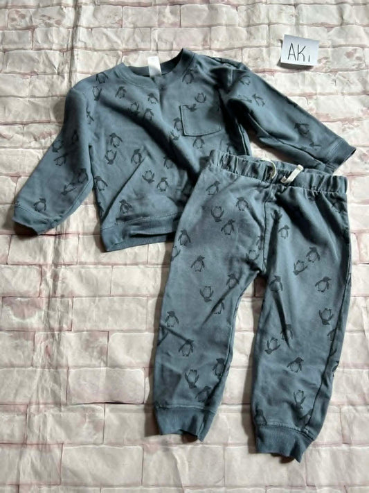 Outfits Size 24m Wash Wear