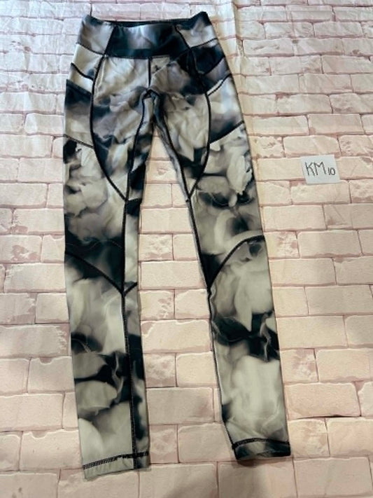 Ladies Bottoms Size S