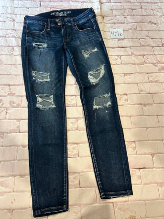 Ladies Bottoms Size 6