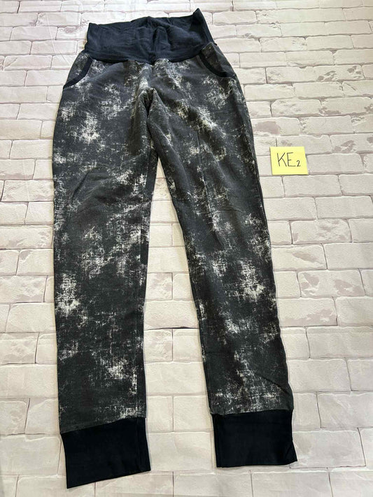 Ladies Bottoms Size M