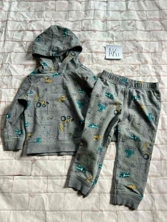 Outfits Size 24m Wash Wear