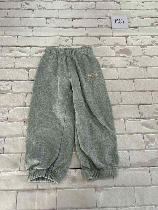 Bottoms Size 3