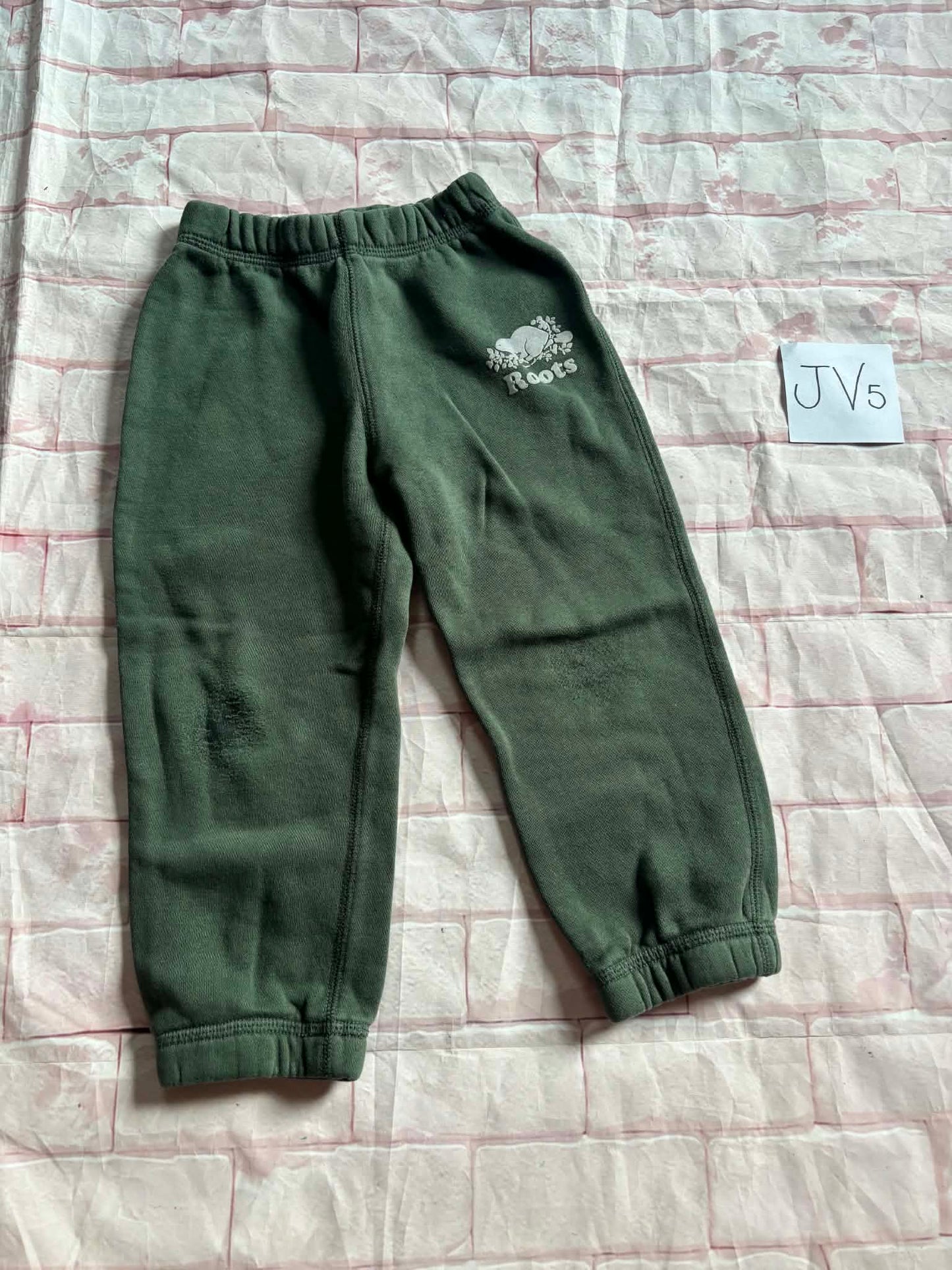 Bottoms Size 4 Play Knees