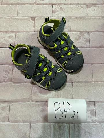 Boys Shoes Size 8