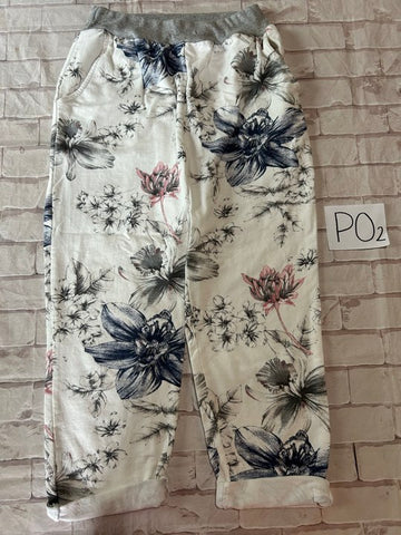 Ladies Bottoms Size S