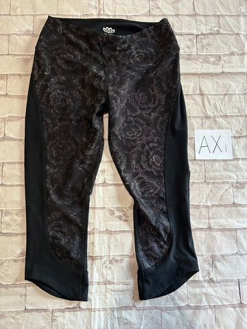 Ladies Bottoms Size S