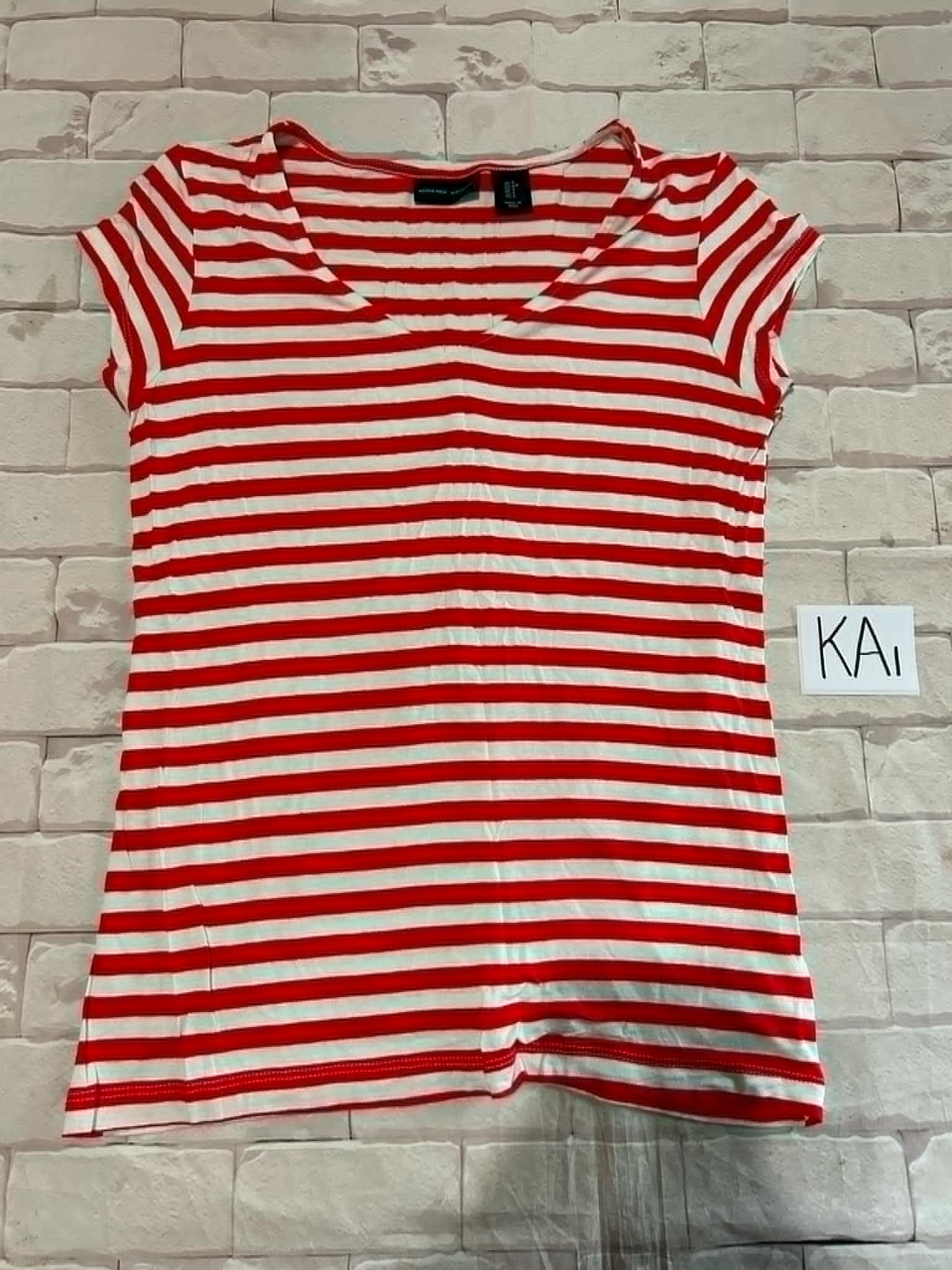 Ladies Top Size S