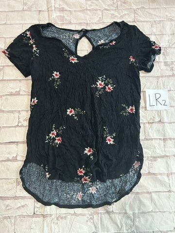 Ladies Top Size M