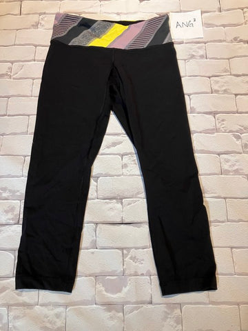 Ladies Bottoms Size 6 - Reversible to Plain Black (1/2)