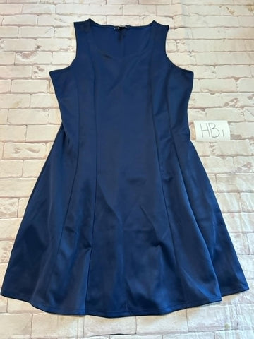 Ladies Dress Size M