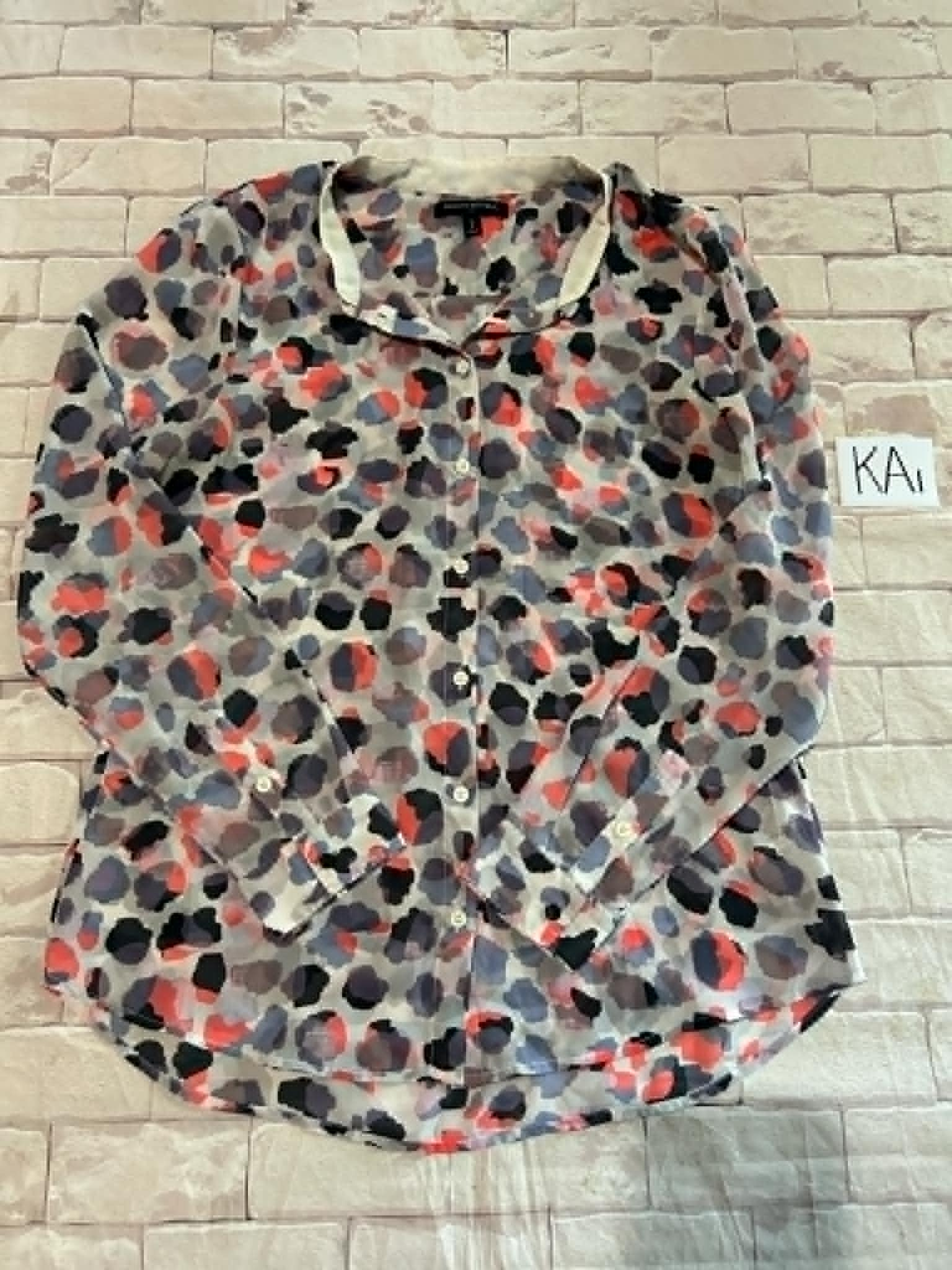 Ladies Top Size S