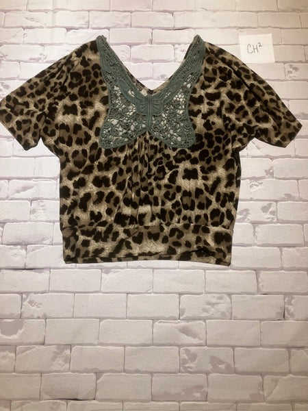 Ladies Top Size M