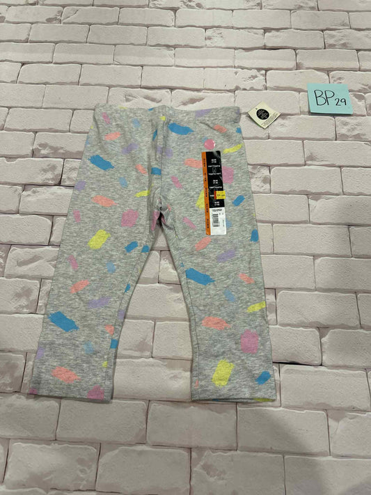 Bottoms Size 7/8 Capri BNWT