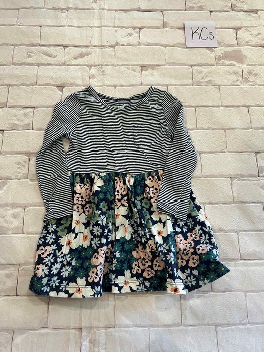 Dress Size 24m