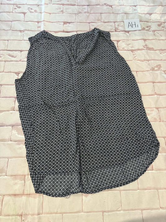 Ladies Tops Size M