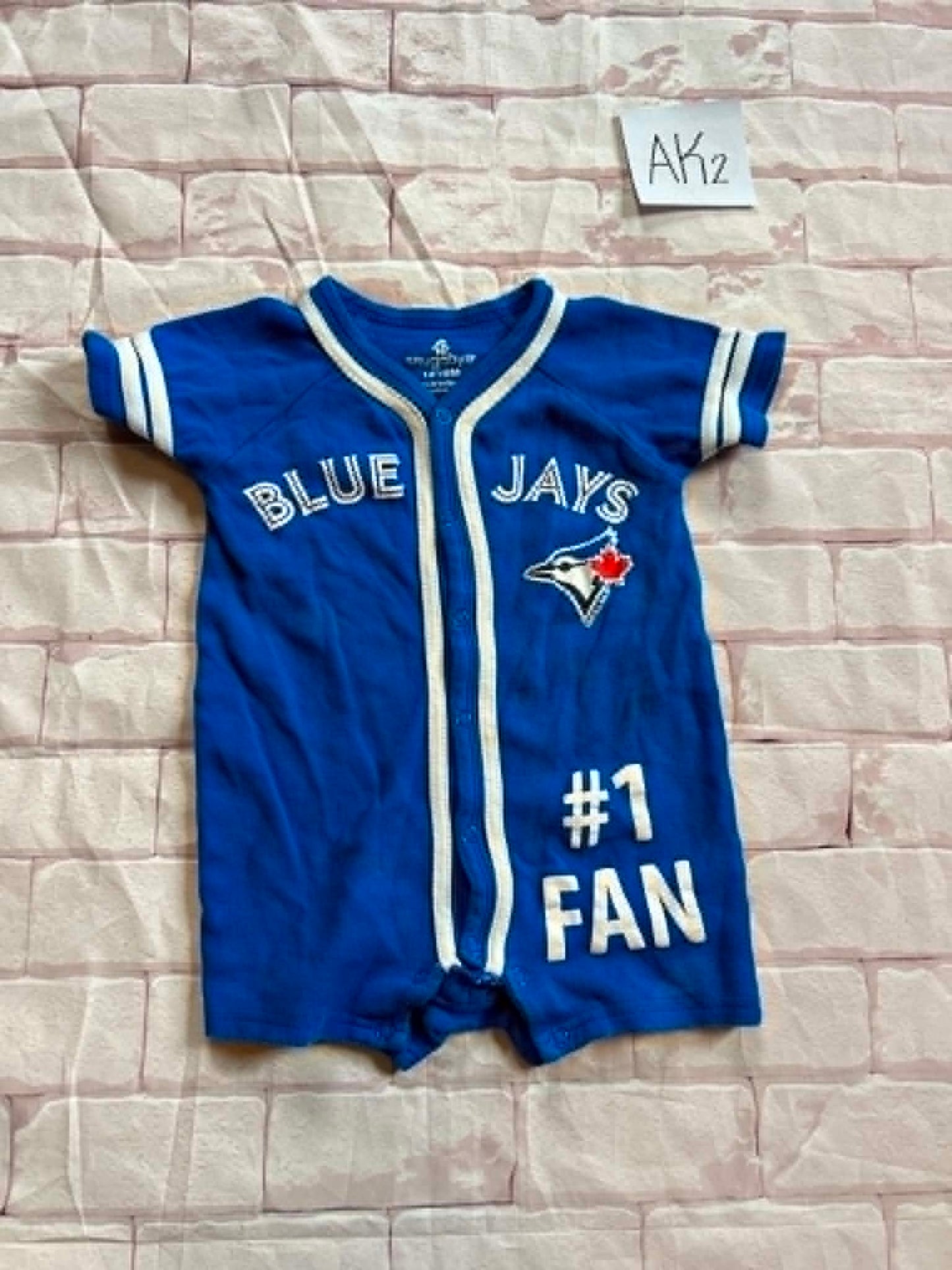 Outfits Size 12-18m Play