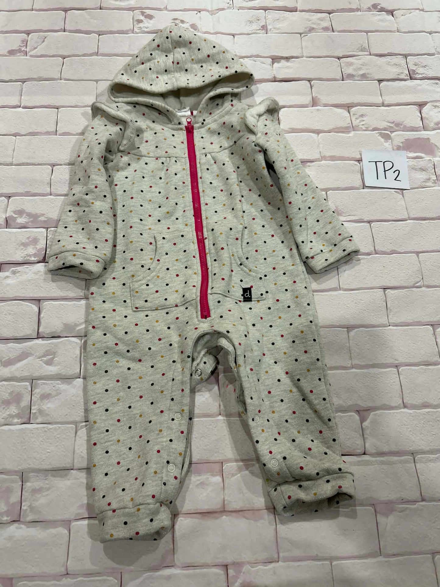 Outfits Size 18m