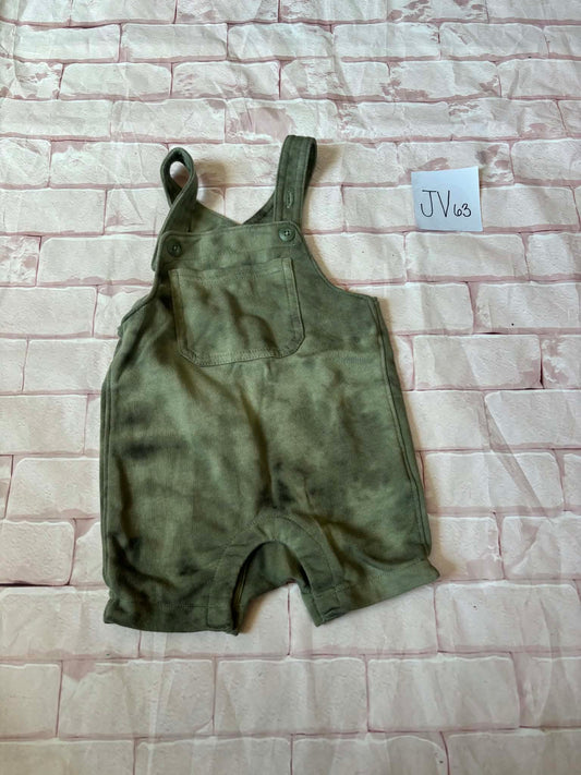 Outfits Size 6-12m