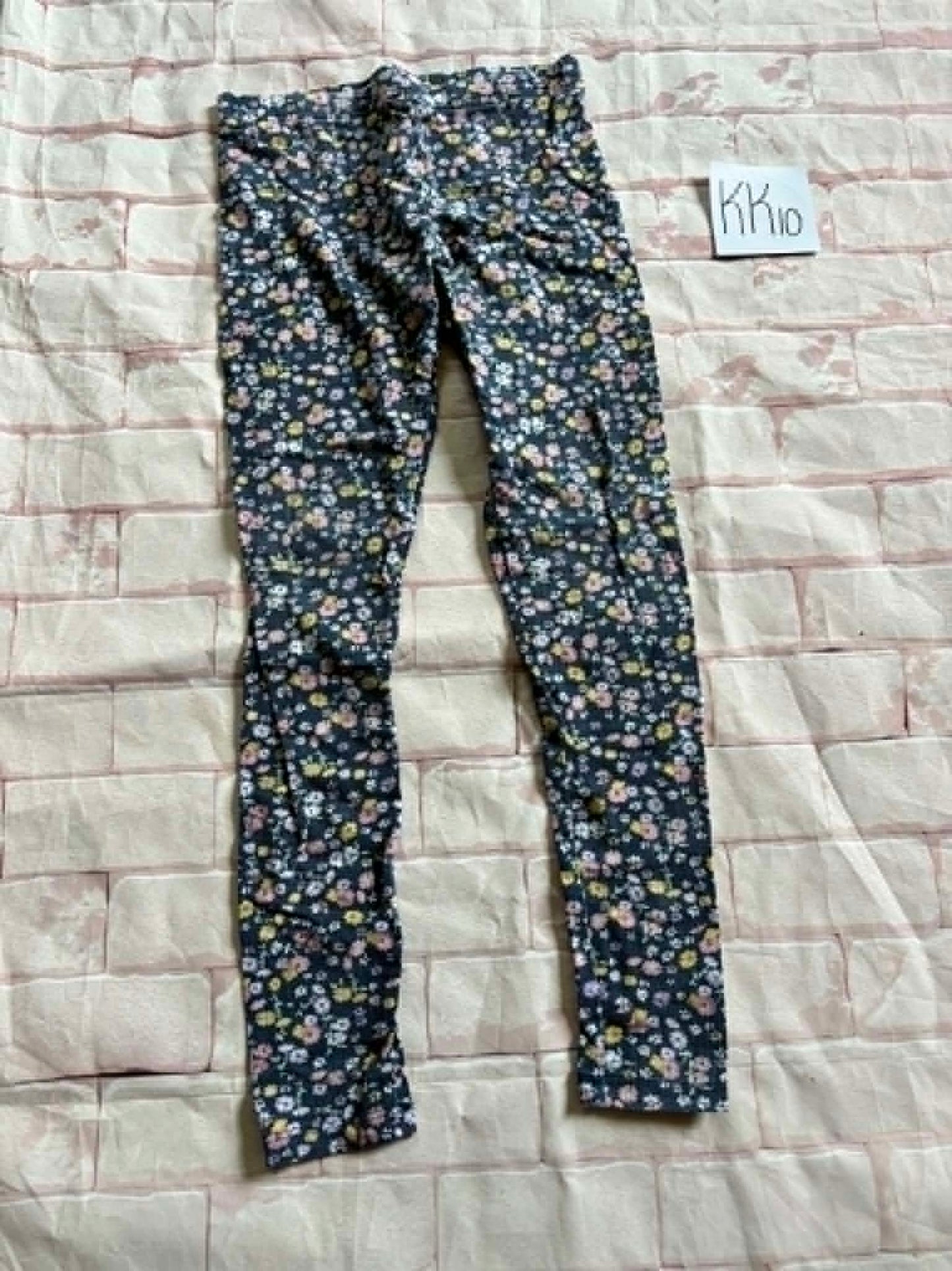 Bottoms Size 7/8