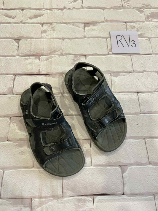 Shoes Size 13