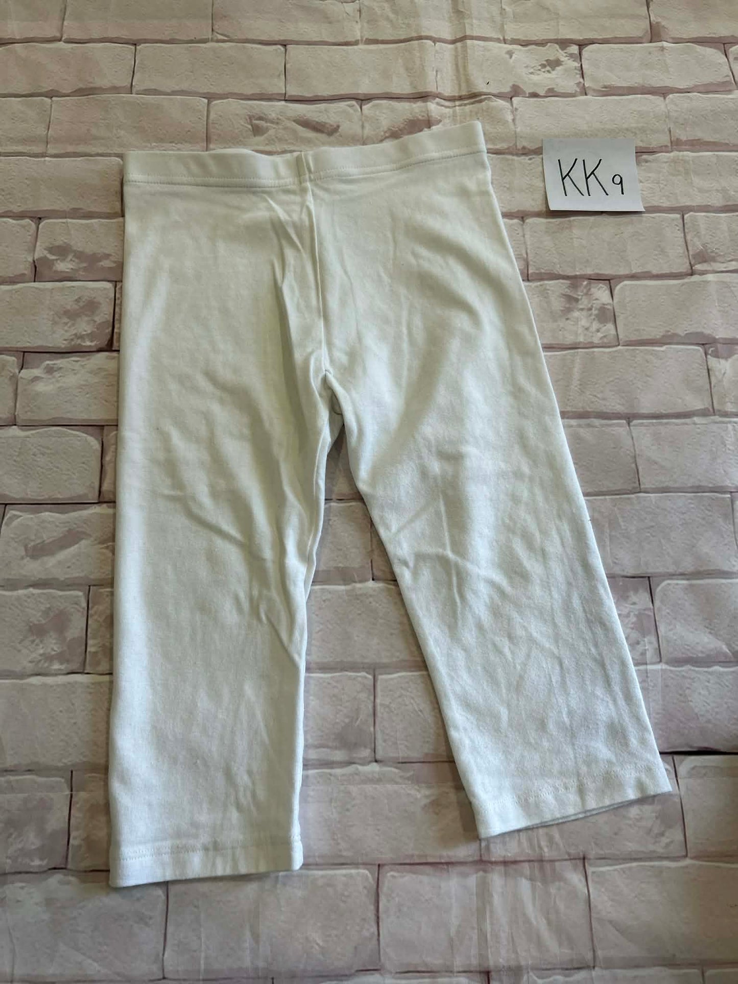 Bottoms Size 7/8 Capri