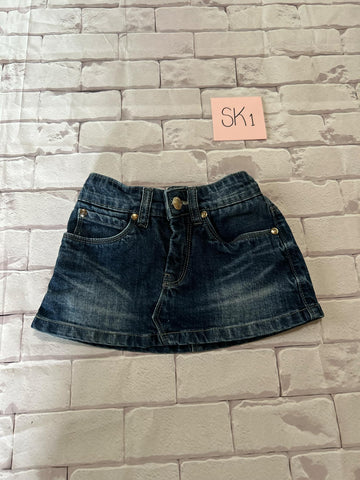 Girls Bottoms Size 128