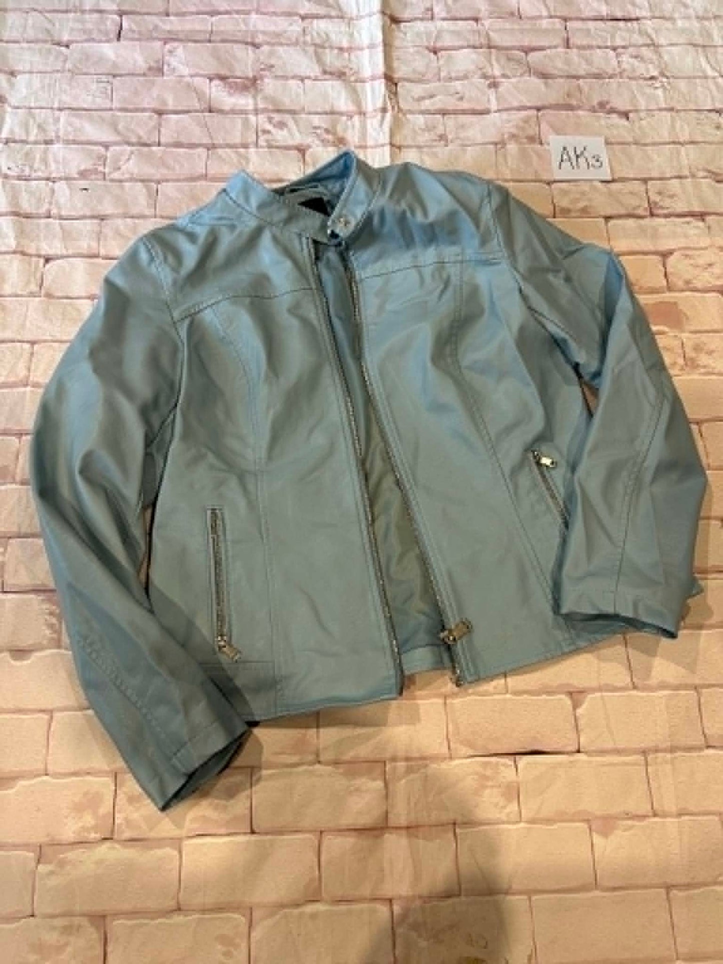Ladies Outerwear Size M