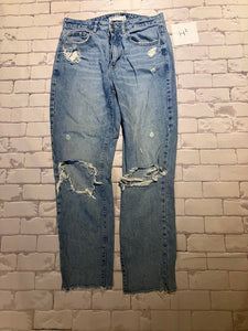 Ladies Bottoms Size 7