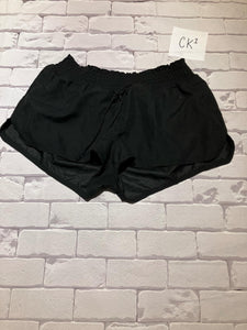 Ladies Bottoms Size M