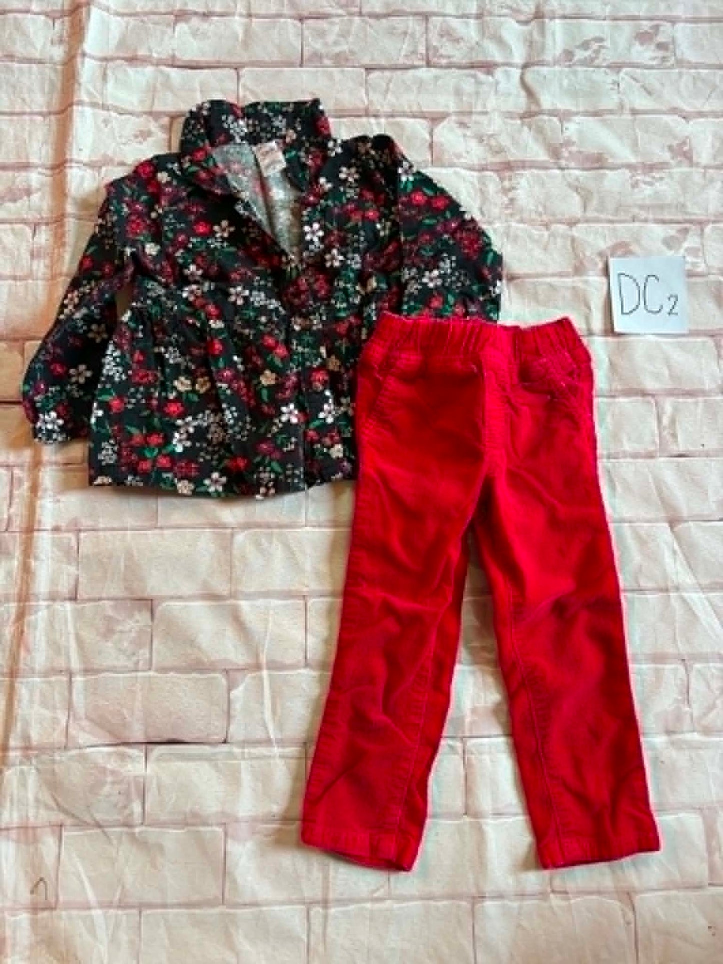 Outfits Size 18m