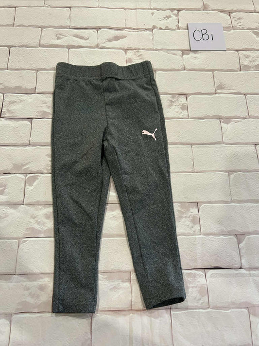Bottoms Size 24m