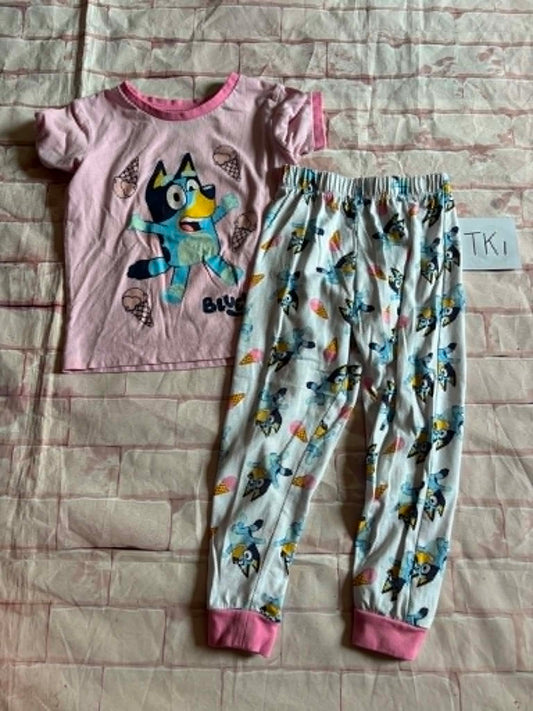 Sleepwear Size 4 Faint Stains