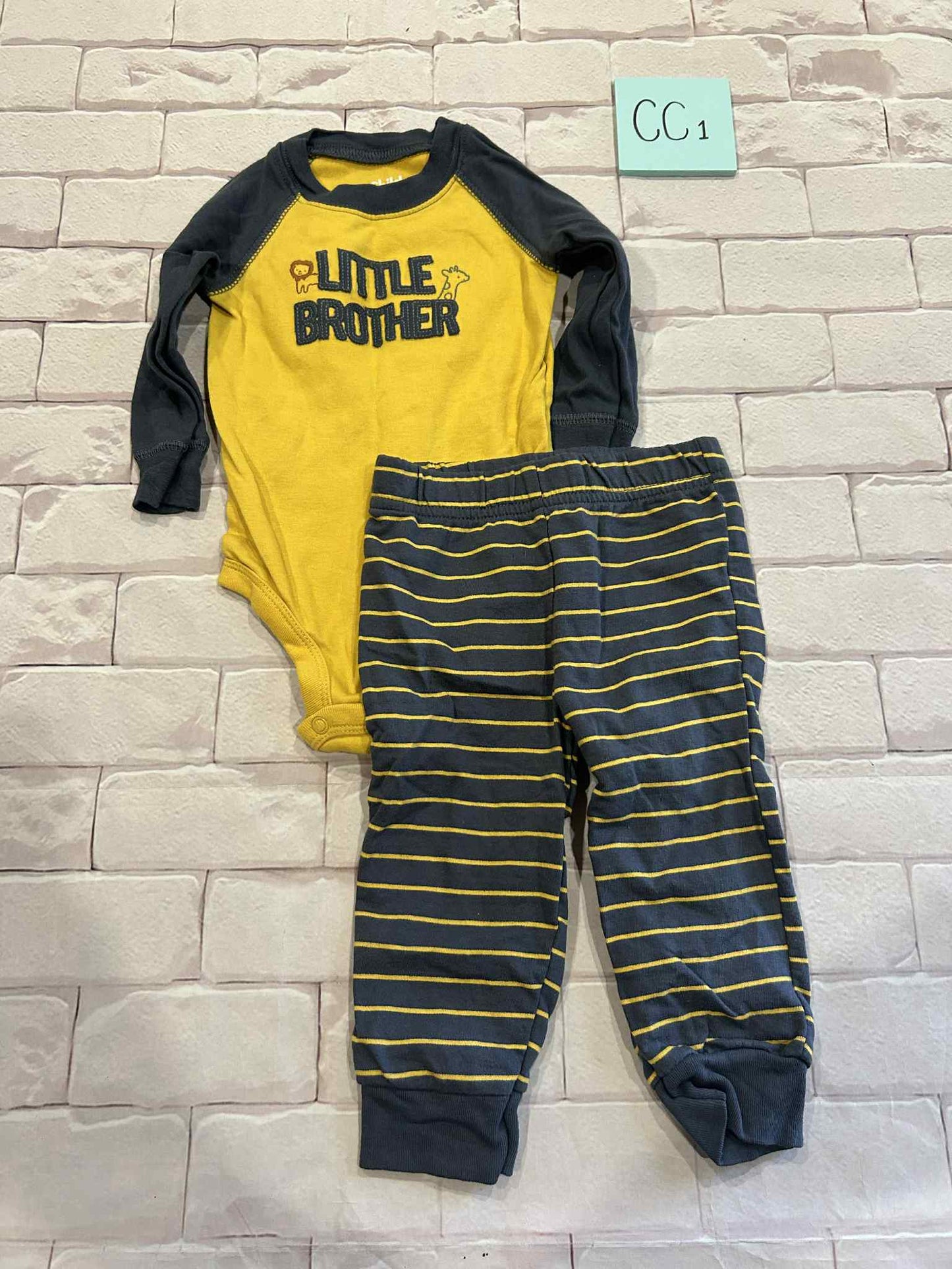 Boys Outfits Size 6-9m