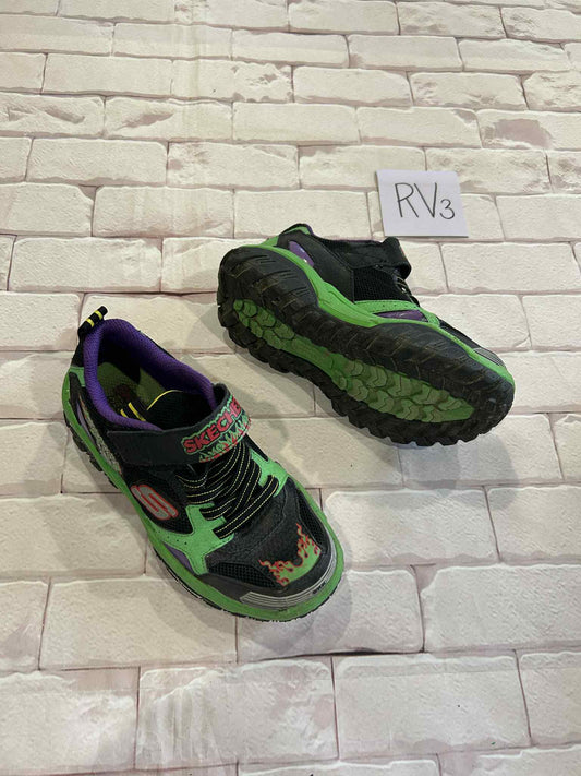 Shoes Size 1