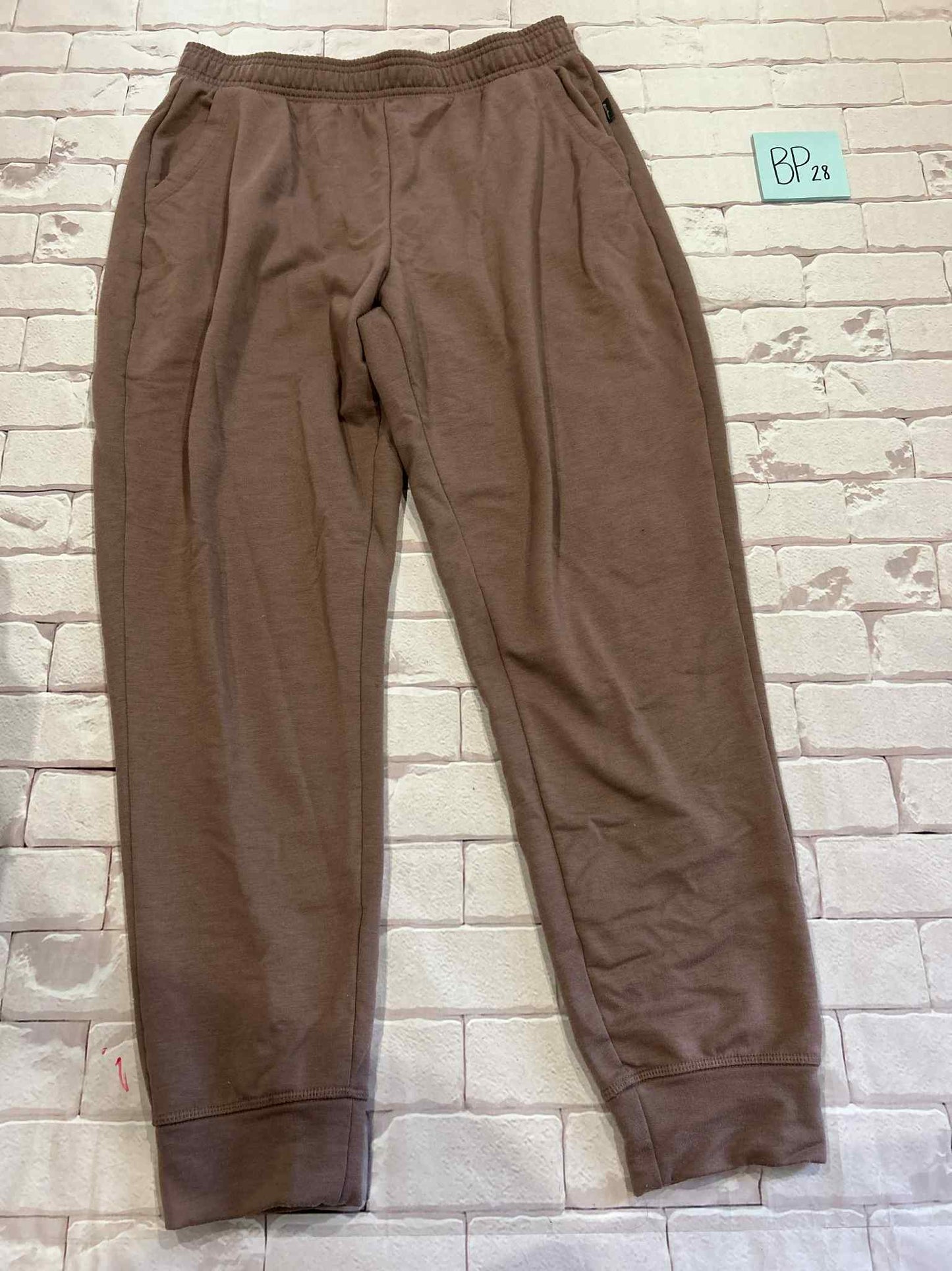 Ladies Bottoms Size M
